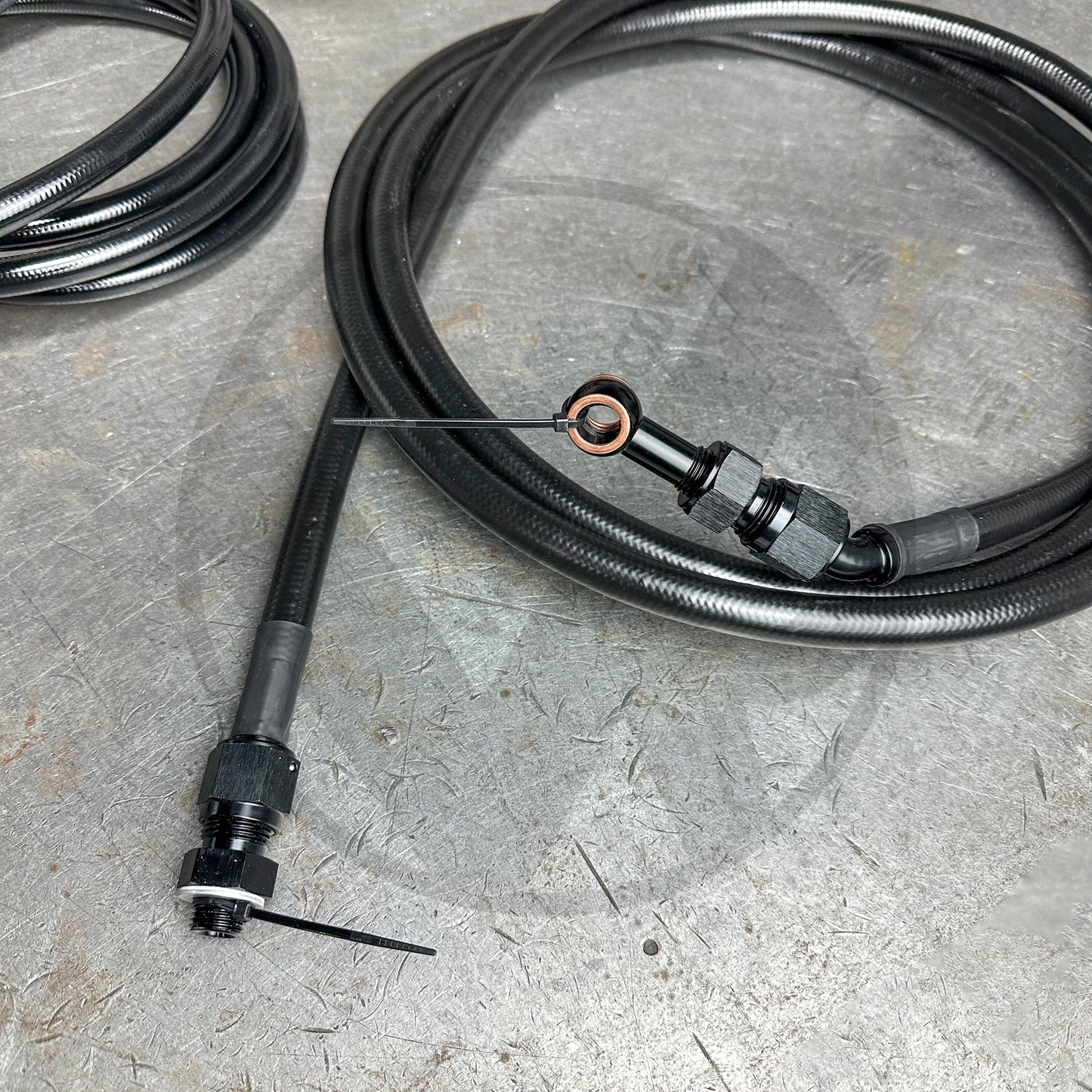 92-95 Civic E85 Compatible Stainless Steel Fuel Lines Kit -10AN FEED -8AN RETURN (Black)