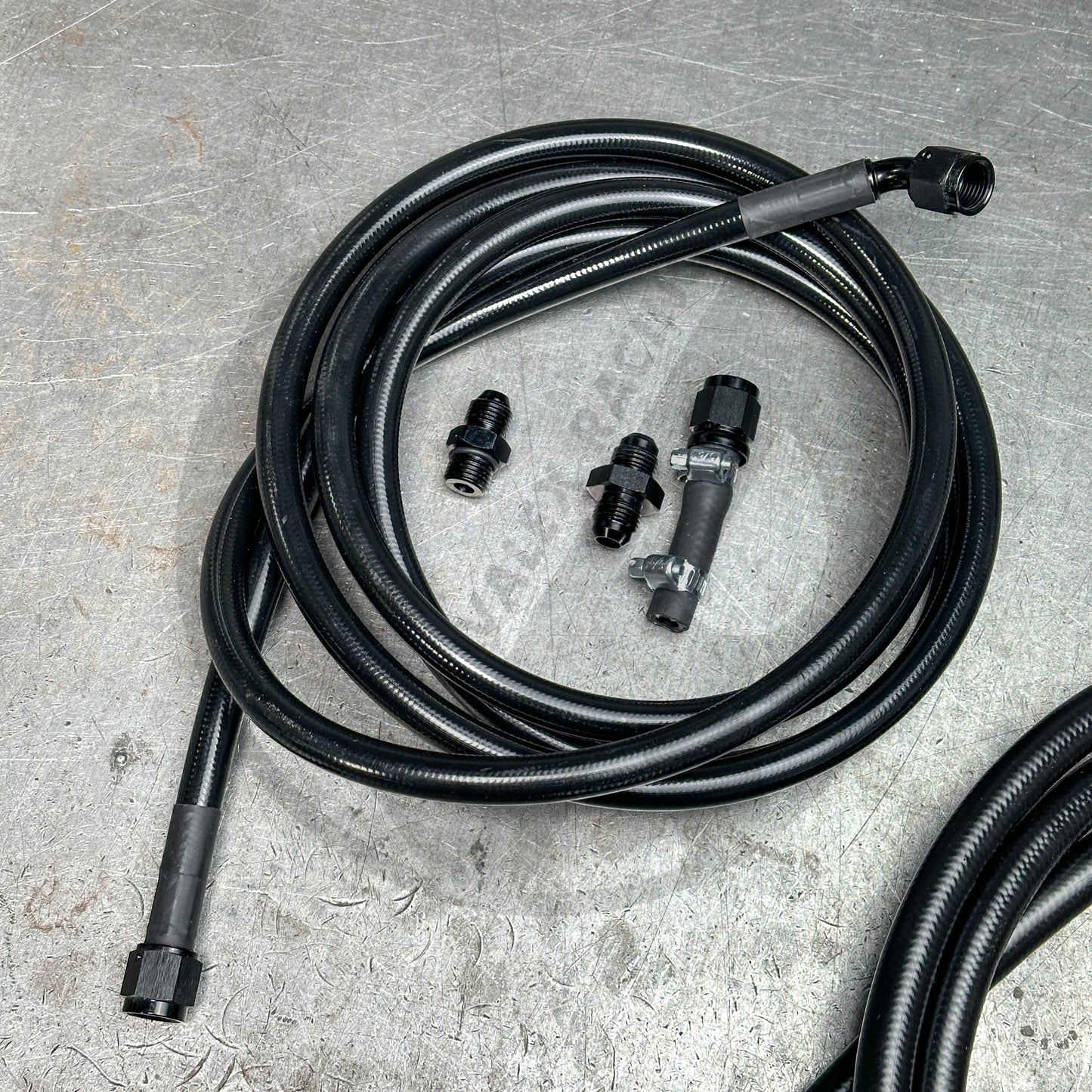 97-01 Honda CR-V E85 Compatible Stainless Steel Fuel Lines Kit -8AN FEED -6AN RETURN Black