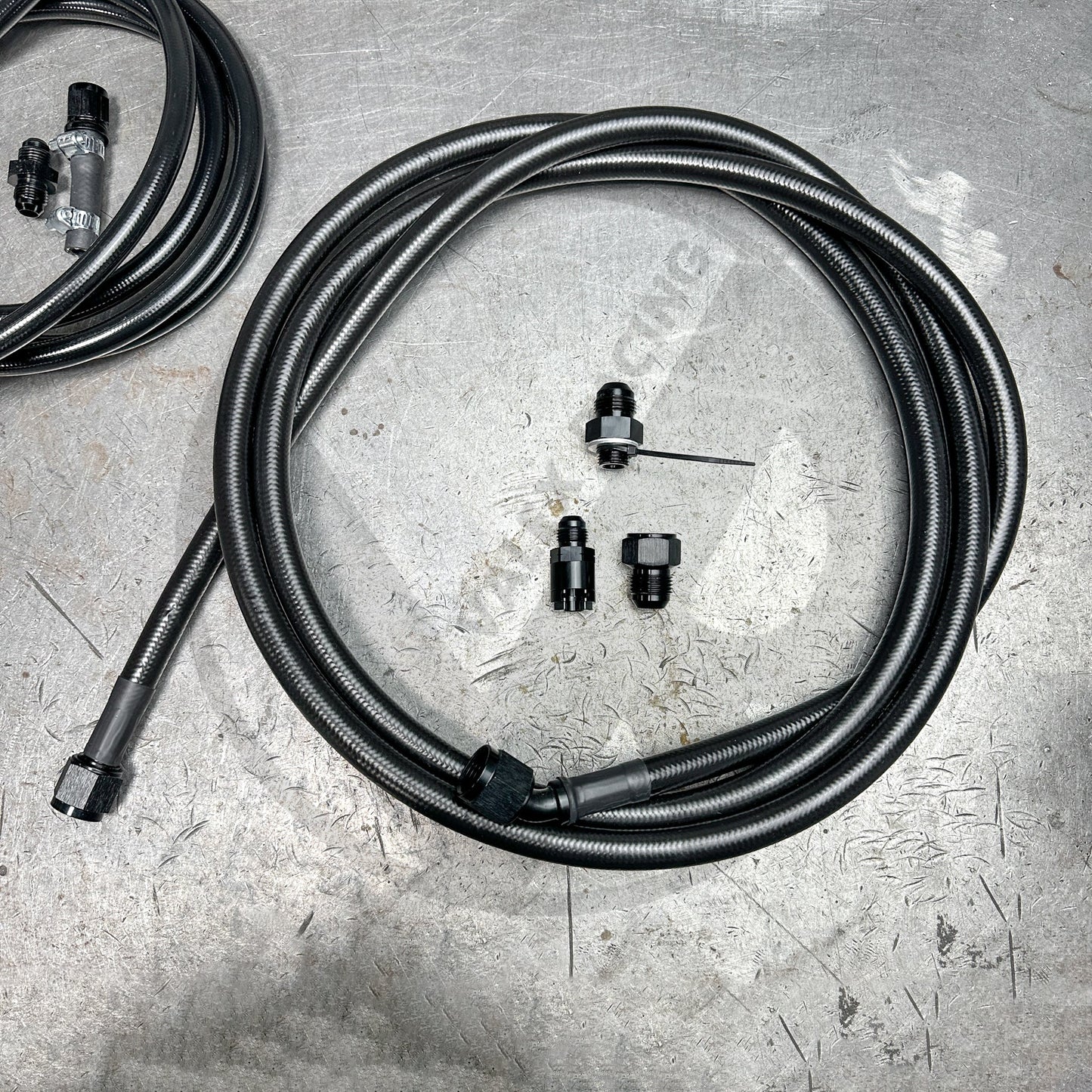96-00 Honda Civic EK E85 Compatible Stainless Steel Fuel Lines Kit -10AN FEED -6AN RETURN (Black)