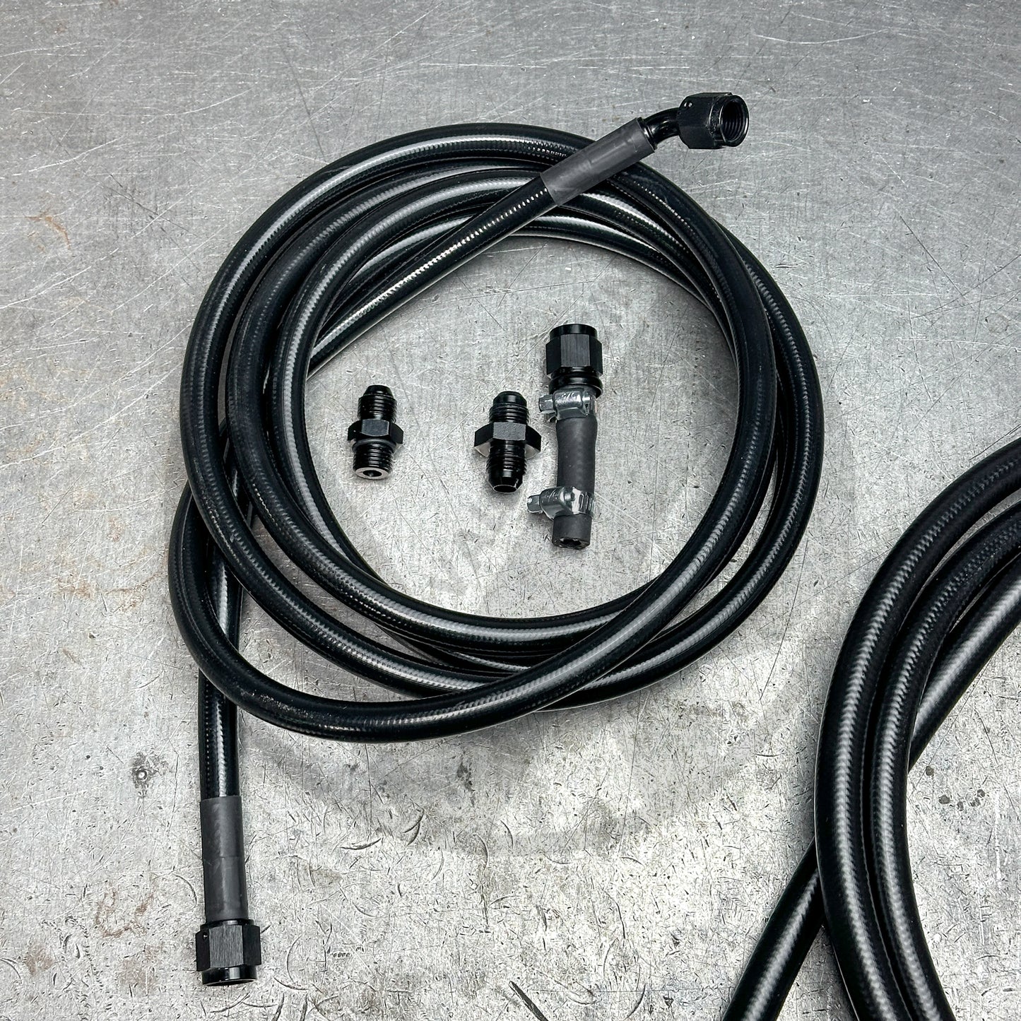 97-01 Honda CR-V E85 Compatible Stainless Steel Fuel Lines Kit -8AN FEED -6AN RETURN Black