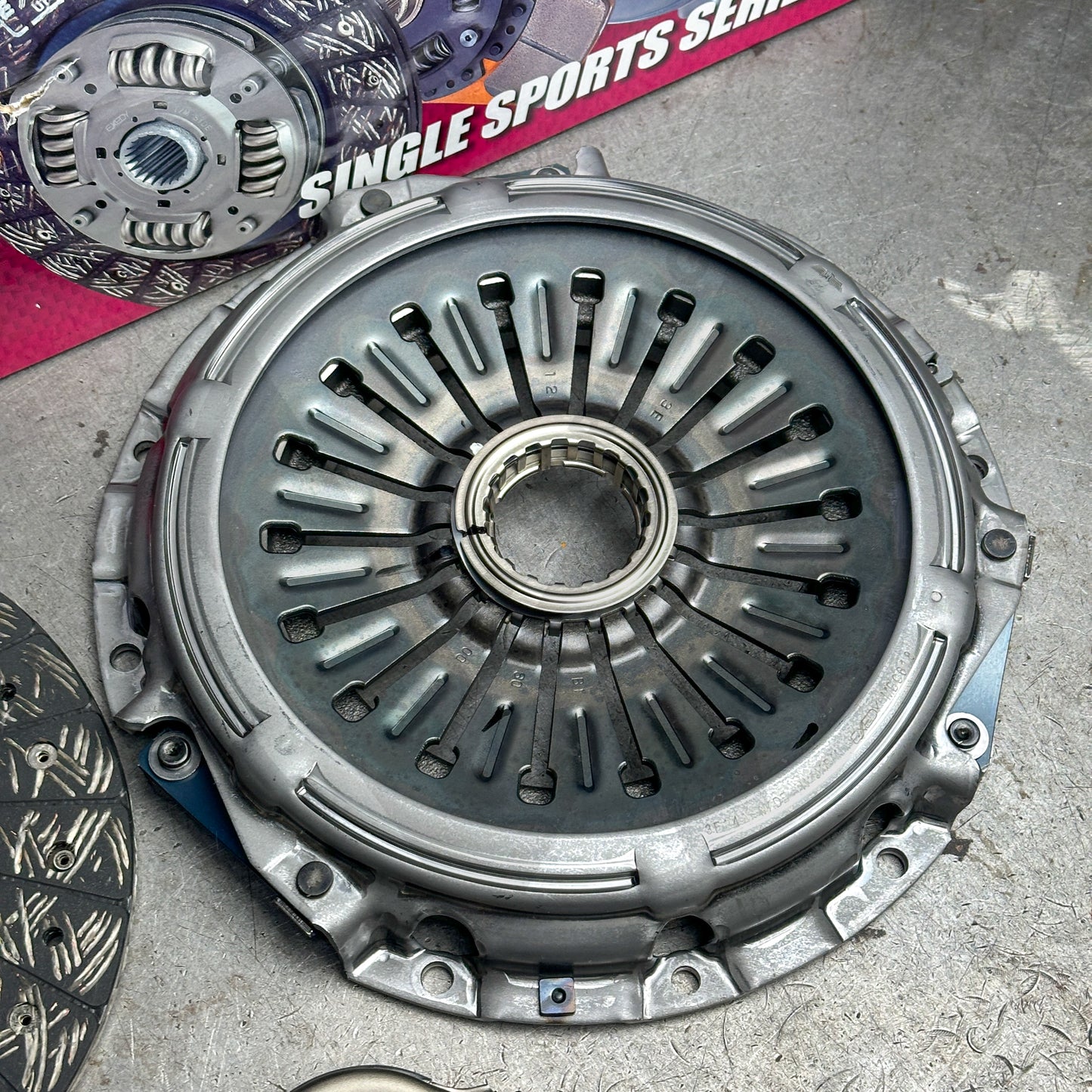 EXEDY OEM Clutch Kit for 03-06 Mitsubishi Lancer Evolution Evo 8 Evo 9 - MBK1001