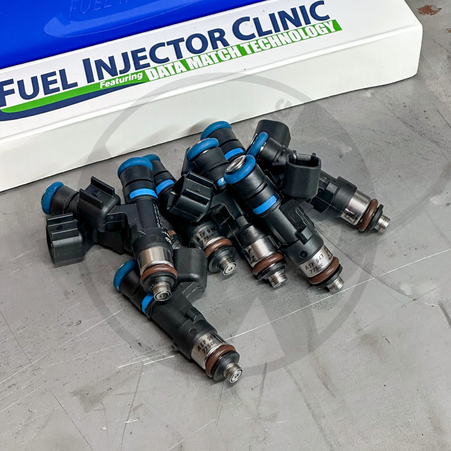 775cc FIC Fuel Injector Clinic Fuel Injectors for Dodge Hemi SRT8 SRT-8 HighZ