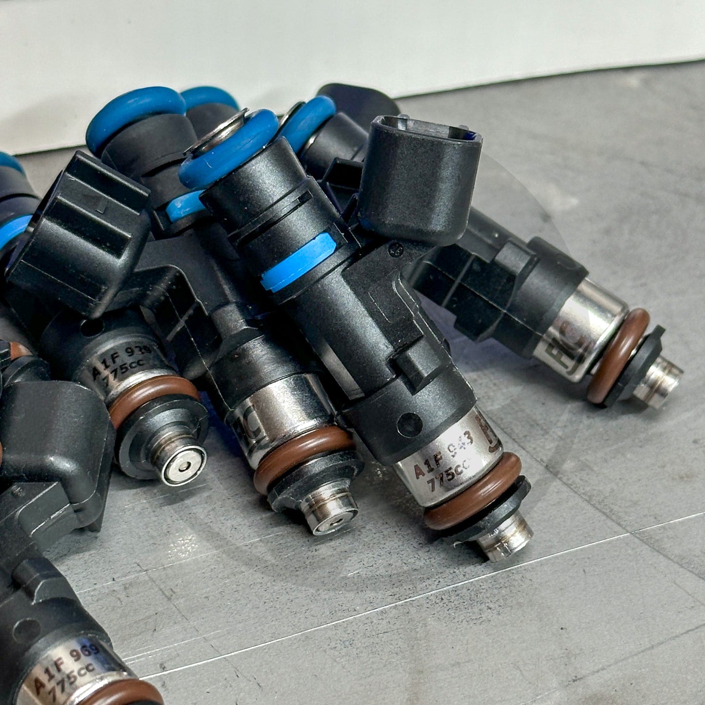 775cc FIC Fuel Injector Clinic Fuel Injectors for Dodge Hemi SRT8 SRT-8 HighZ