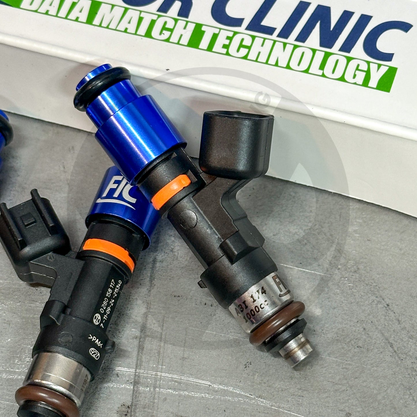 1000cc FIC Fuel Injector Clinic Injectors 86-12 Ford Mustang HighZ IS403-1000H