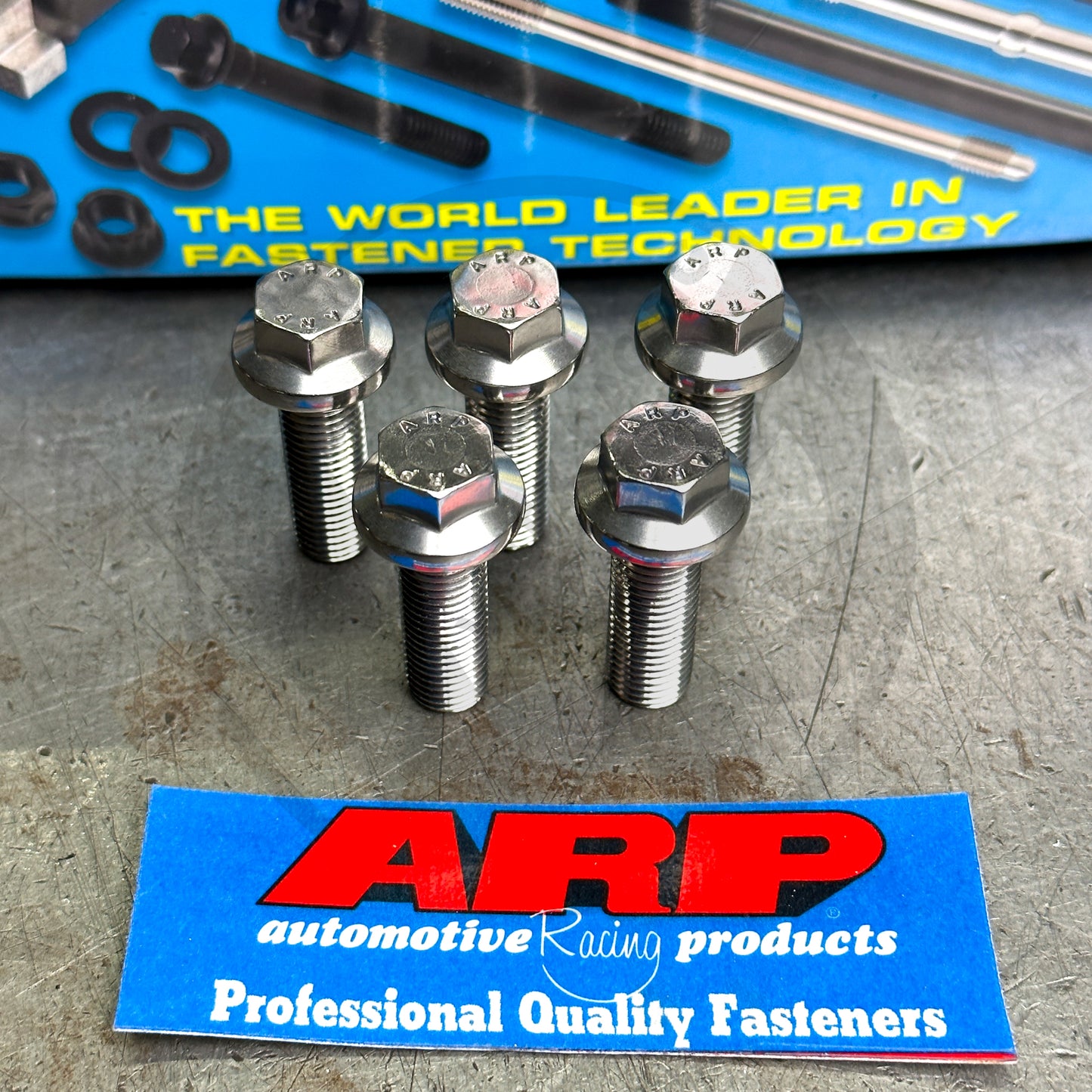 ARP Stainless Steel Exhaust Manifold Bolt Kit for Honda Civic Si Acura RSX Type S K20 / K24 (6 Point)