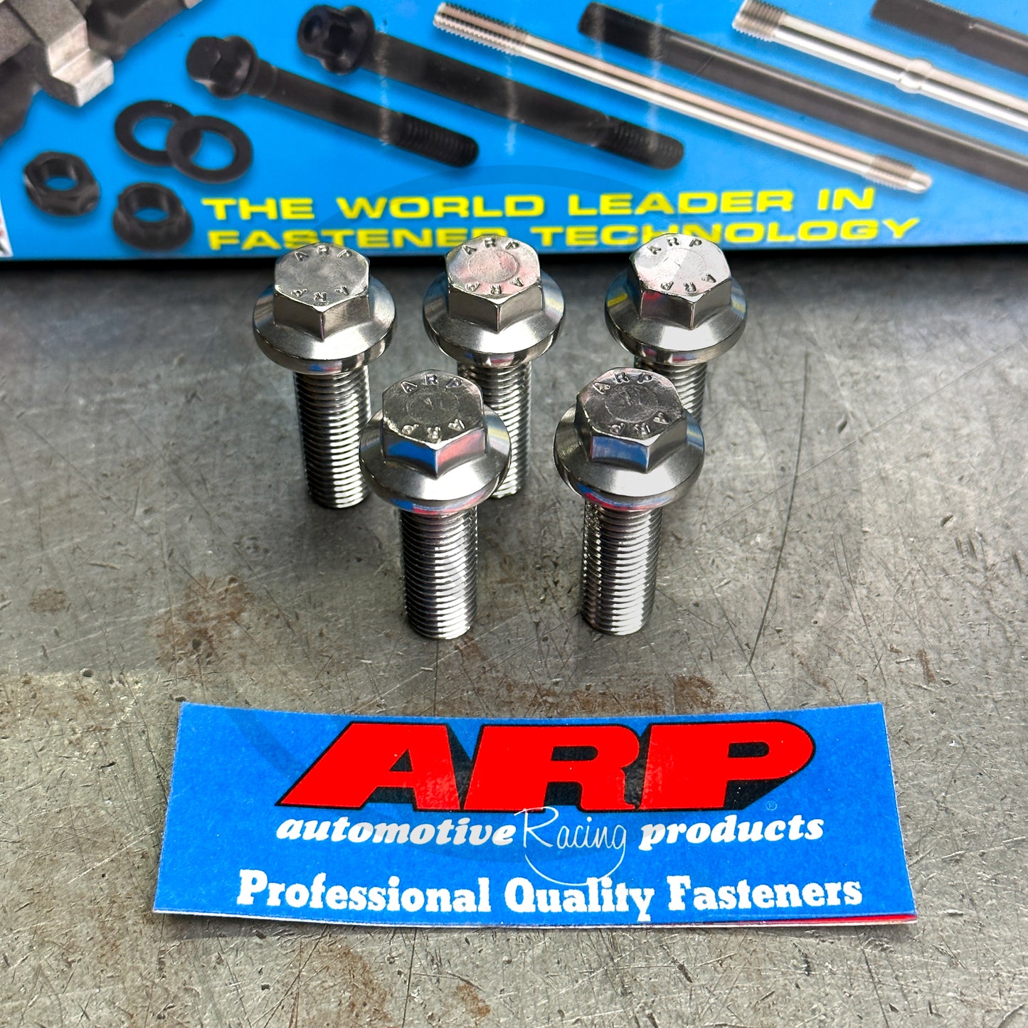 ARP Stainless Steel Exhaust Manifold Bolt Kit for Honda Civic Si Acura RSX Type S K20 / K24 (6 Point)