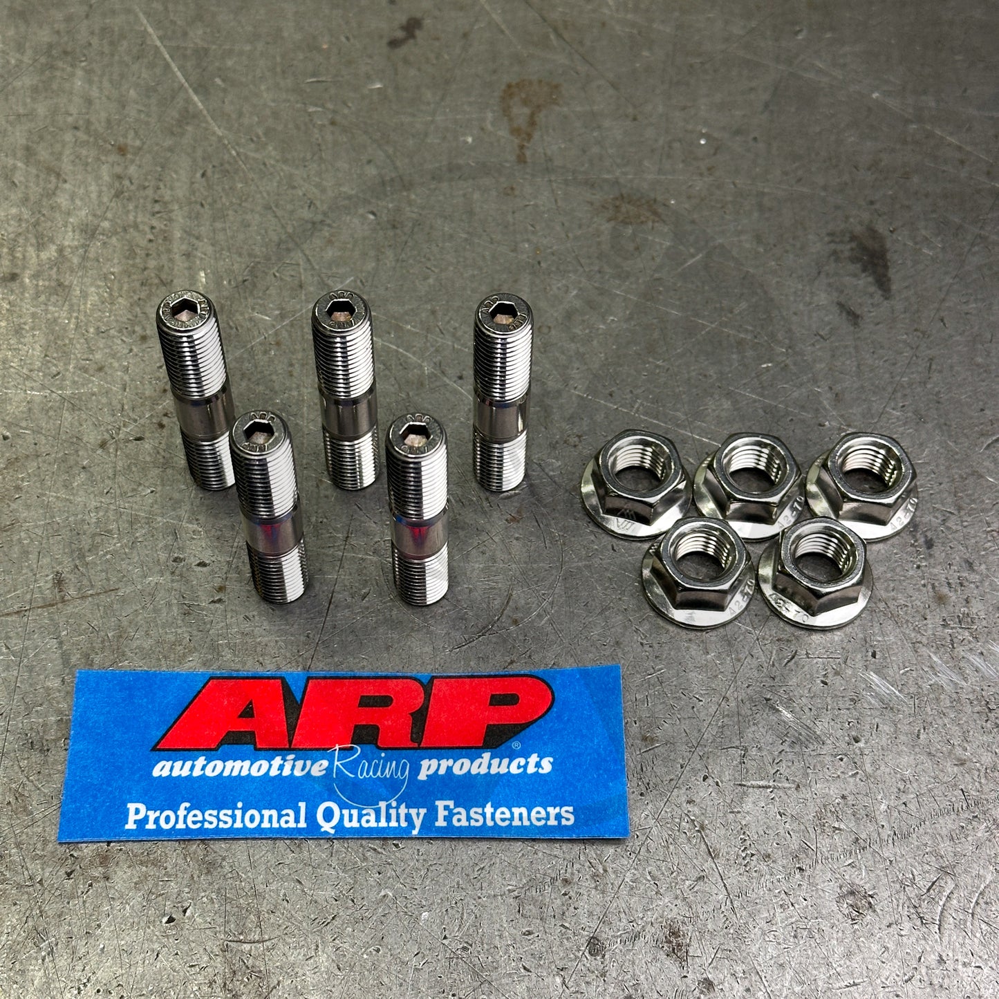 ARP Stainless Steel Exhaust Manifold Stud Kit for Honda Civic Si Acura RSX Type S K20 / K24 (6 Point)