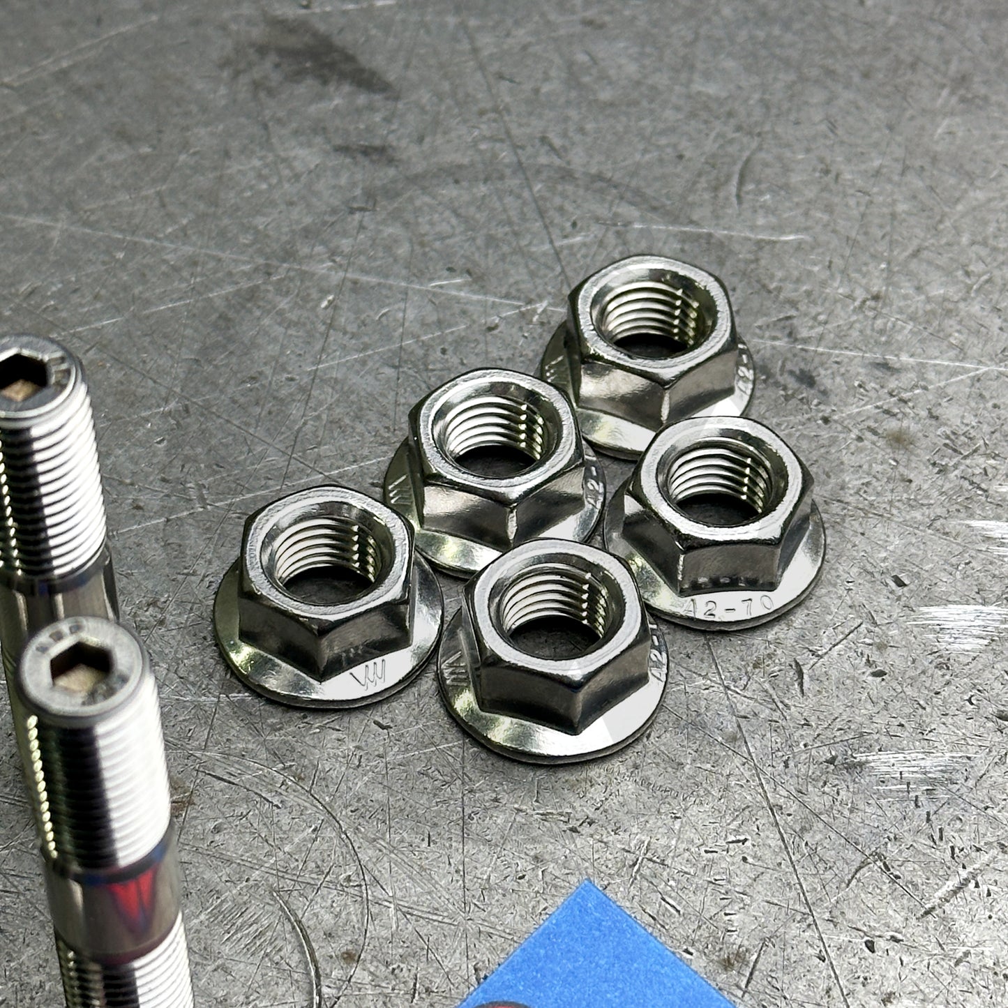 ARP Stainless Steel Exhaust Manifold Stud Kit for Honda Civic Si Acura RSX Type S K20 / K24 (6 Point)