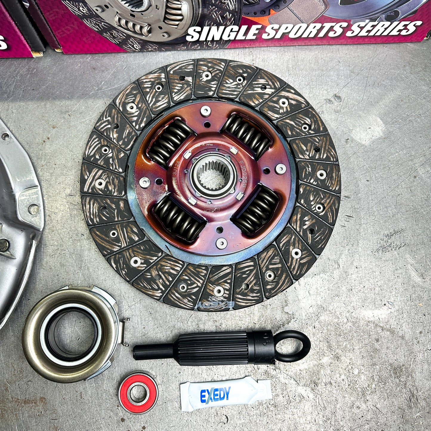 EXEDY OEM Clutch Kit for 99-12 Subaru Impreza Base 2.5L PN: KSB04