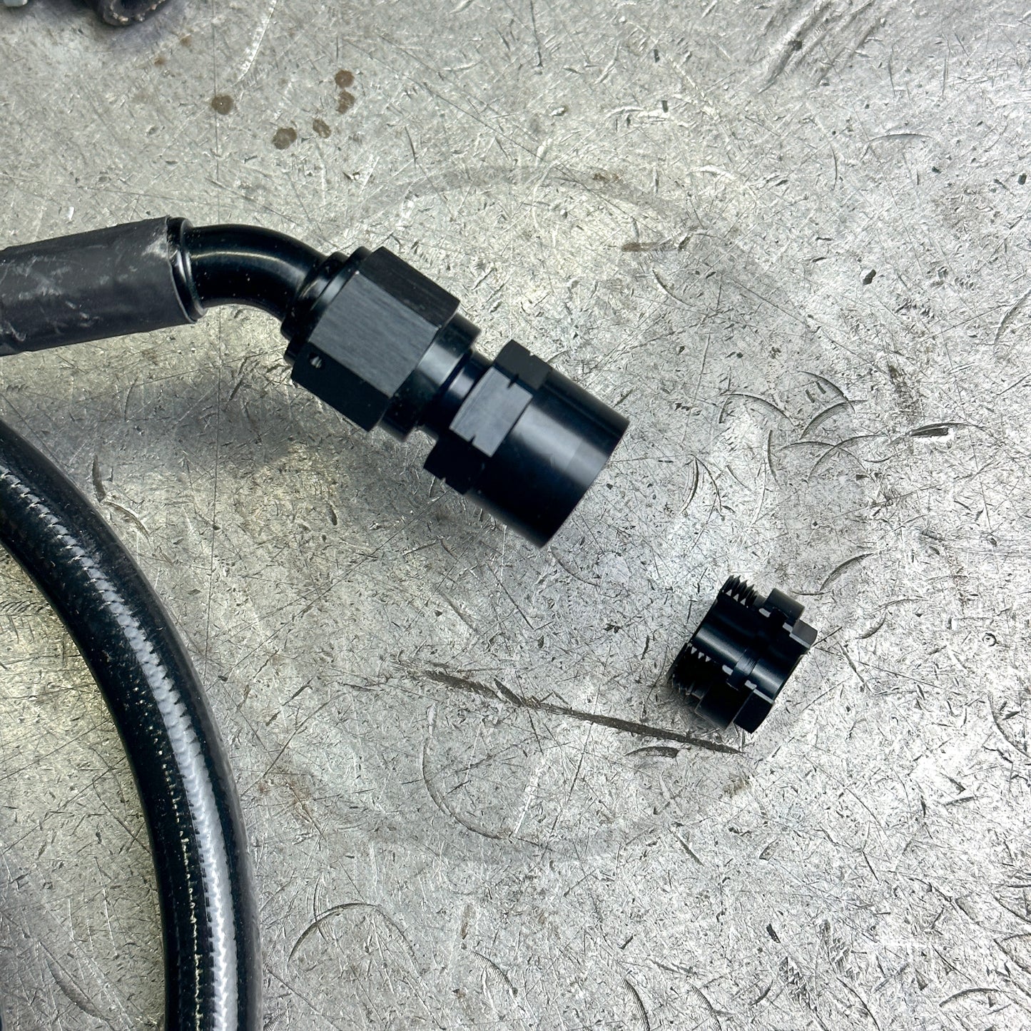 94-01 Integra E85 Compatible Black Stainless Steel Fuel Lines Kit - 6AN | Bolt On