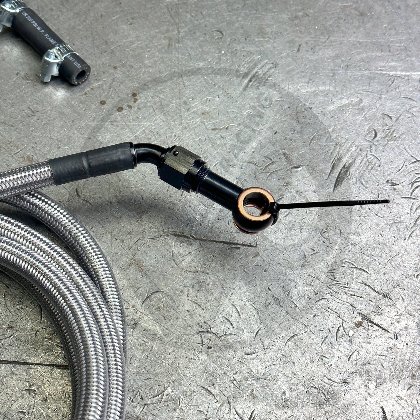 94-01 Integra E85 Compatible Stainless Steel Fuel Lines Kit - 6AN | Bolt On