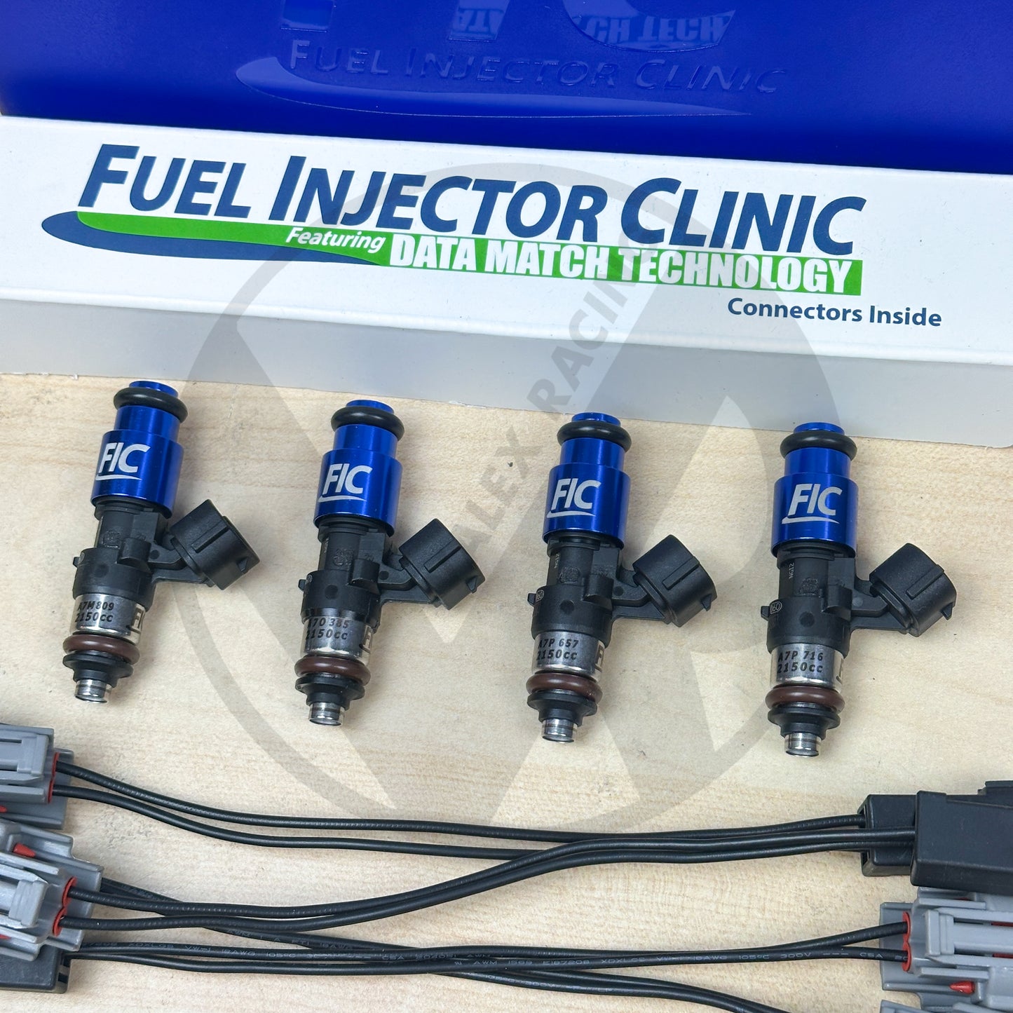 Fuel Injector Clinic 2200cc Fuel Injectors for Honda K-Series Engine - OEM Look