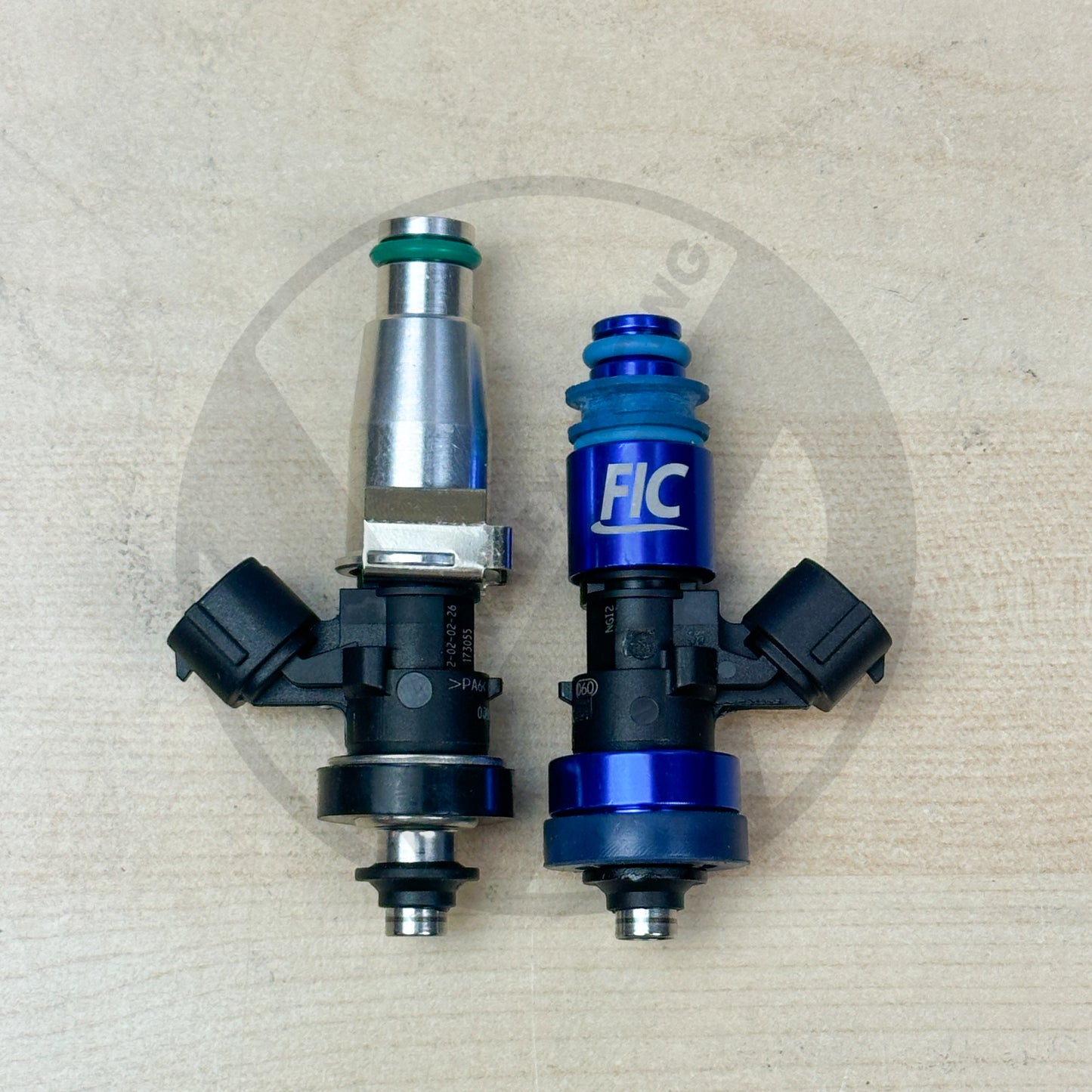 Fuel Injector Clinic 2200cc Injectors for Honda B Series B16 B18 B20 -OEM Length
